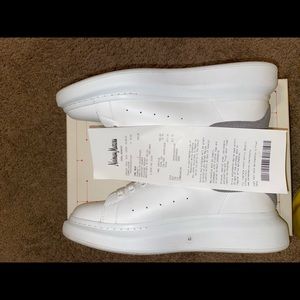 Alexander McQueen Oversized Sneaker